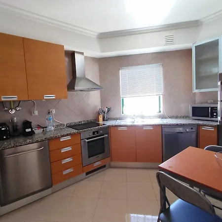 1d Areias De Porches, Pool & A/c - Casas & Papeis Appartement