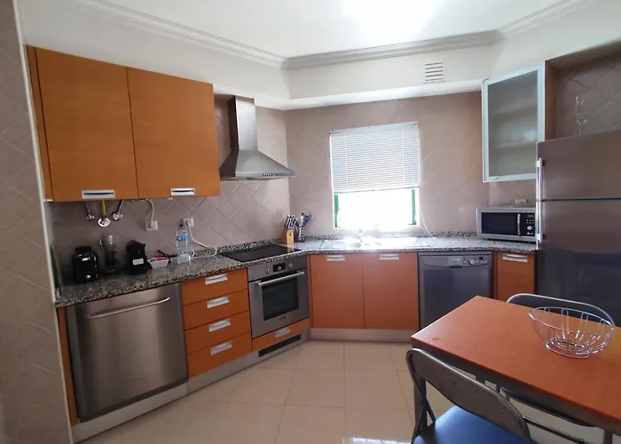 1d Areias De Porches, Pool & A/c - Casas & Papeis Appartement