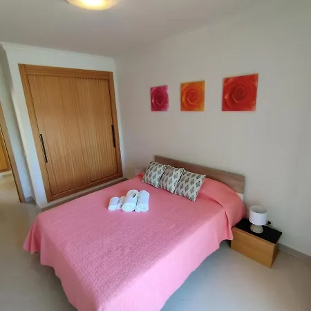 1d Areias De Porches, Pool & A/c - Casas & Papeis