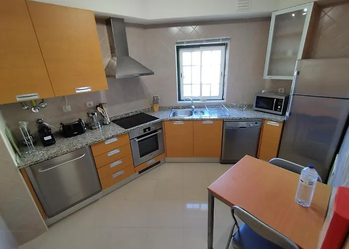 Apartman 1d Areias De Porches, Pool & A/c - Casas & Papeis