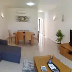 1d Areias De Porches, Pool & A/c - Casas & Papeis Armação de Pêra