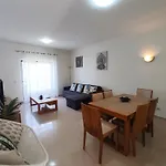 1d Areias De Porches, Pool & A/c - Casas & Papeis *